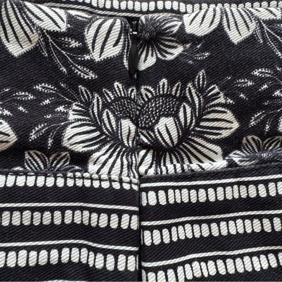 Farm Rio Paisley Bloom Fold Over Waist skirt black and white Size 24 - Picture 6 of 10